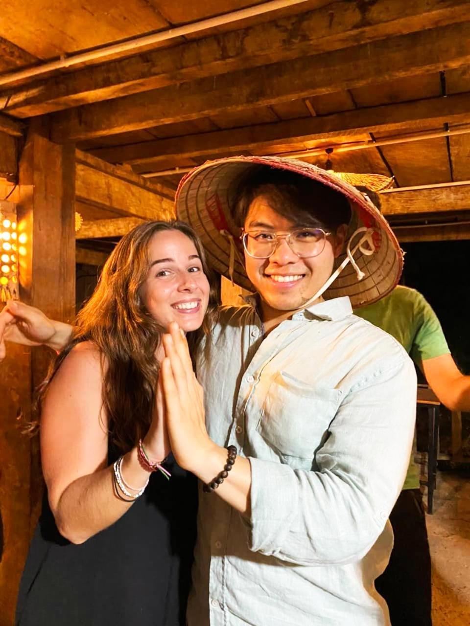 Lazy Cat Homestay - Motorbikes Rental & Tours Ha Giang Buitenkant foto